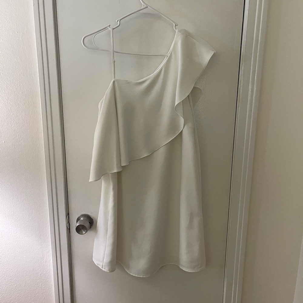 TCEC White One Shoulder Dress Elegant and Modern
